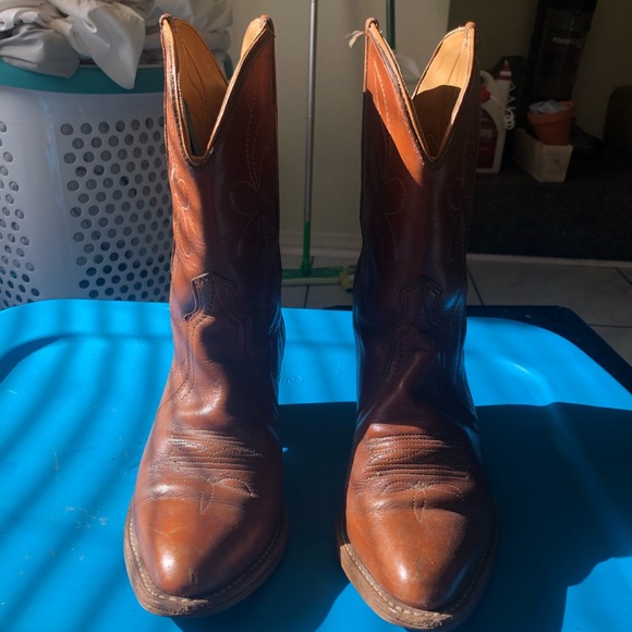 Cowgirl boots - Picture 2 of 2